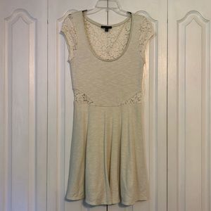 American Eagle cream dress